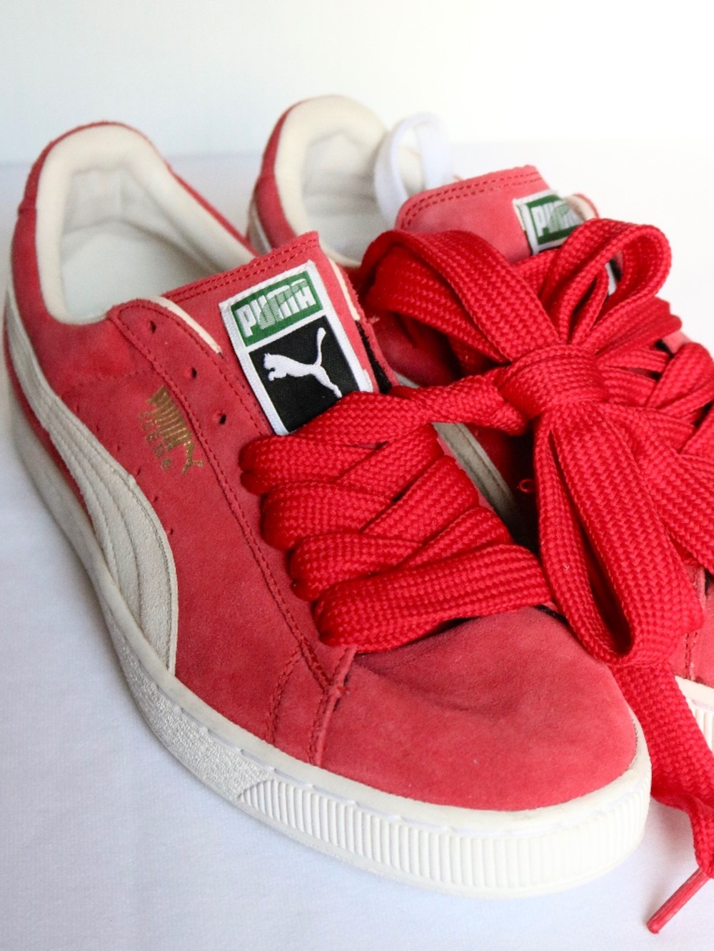PUMA Red Suede Classic Sneakers Running Shoes Men's Size 12 Red and White Laces